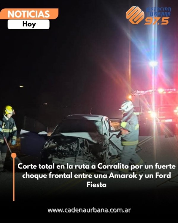 Corte total en la ruta a Corralito por un fuerte choque frontal entre una Amarok y un Ford Fiesta