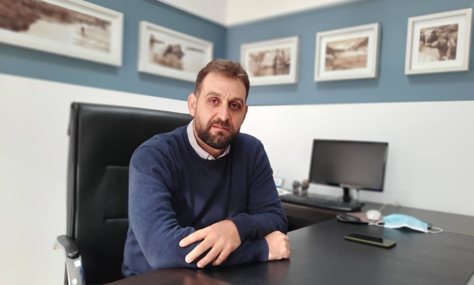 LOS LABORATORIOS PRIVADOS TIENEN UNA POSITIVIDAD DEL 50%