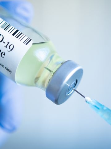 LLEGAN A R&Iacute;O TERCERO LAS VACUNAS BIVALENTES PARA EL COVID