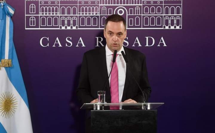 EL GOBIERNO LE DESCONTAR&Aacute; EL D&Iacute;A A LOS EMPLEADOS DEL ESTADO QUE HAGAN PARO DEL 24 DE ENERO 