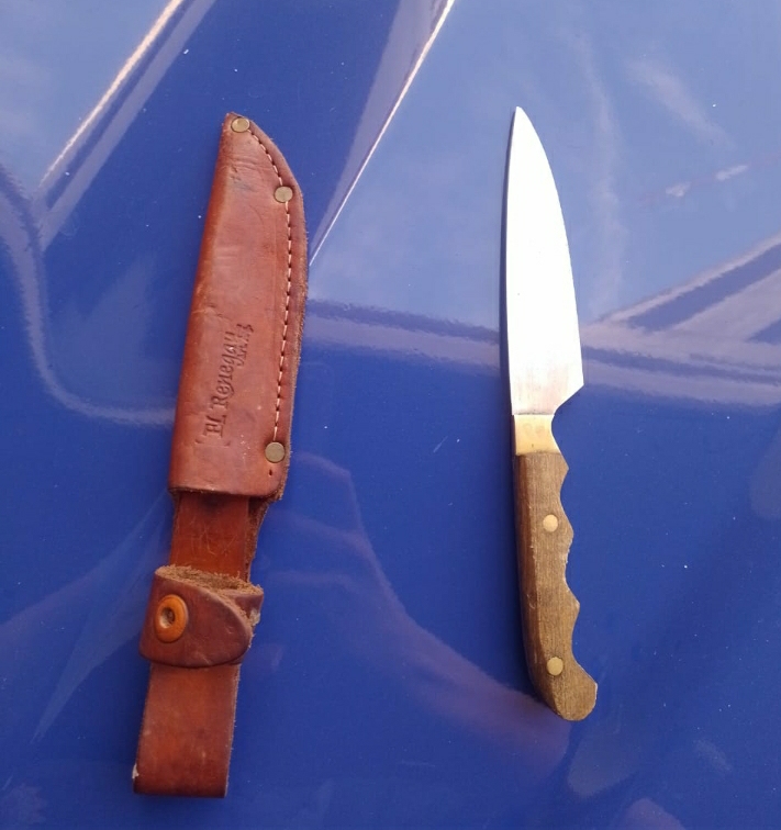 PARTE POLICIAL: DOS ADOLESCENTES FUERON DETENIDOS POR UNA RI&Ntilde;A Y SE LE SECUESTRO UNA ARMA BLANCA 