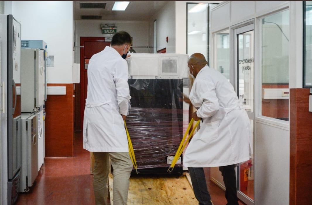  ARGENTINA ADQUIRI&Oacute; LA PRIMERA M&Aacute;QUINA EN  SUDAM&Eacute;RICA QUE MONITOREA MUTACIONES DE COVID-19