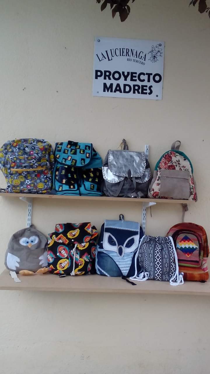 MADRES LA LUCI&Eacute;RNAGA COMIENZAN A ATENDER Y TRABAJAR EN EL TALLER