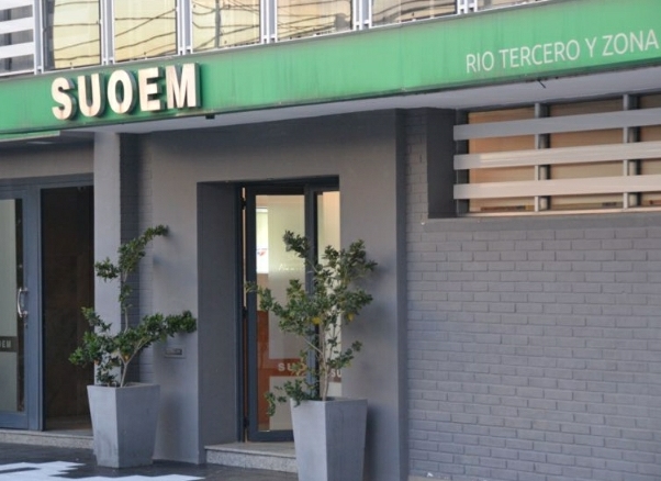 EL SUOEM CERR&Oacute; PARITARIAS CON UN 64 % DE AUMENTO Y CL&Aacute;USULA ABIERTA