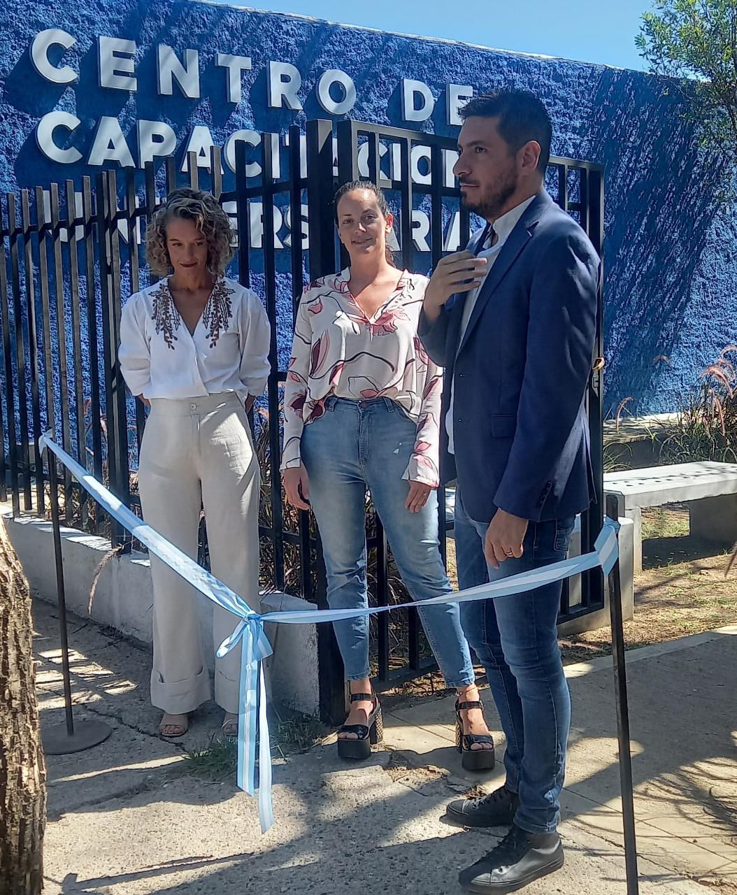 FERRER DESTAC&Oacute; QUE EL CENTRO DE CAPACITACI&Oacute;N UNIVERSITARIO ES UN PASO M&Aacute;S HACIA LA UNIVERSIDAD P&Uacute;BLICA