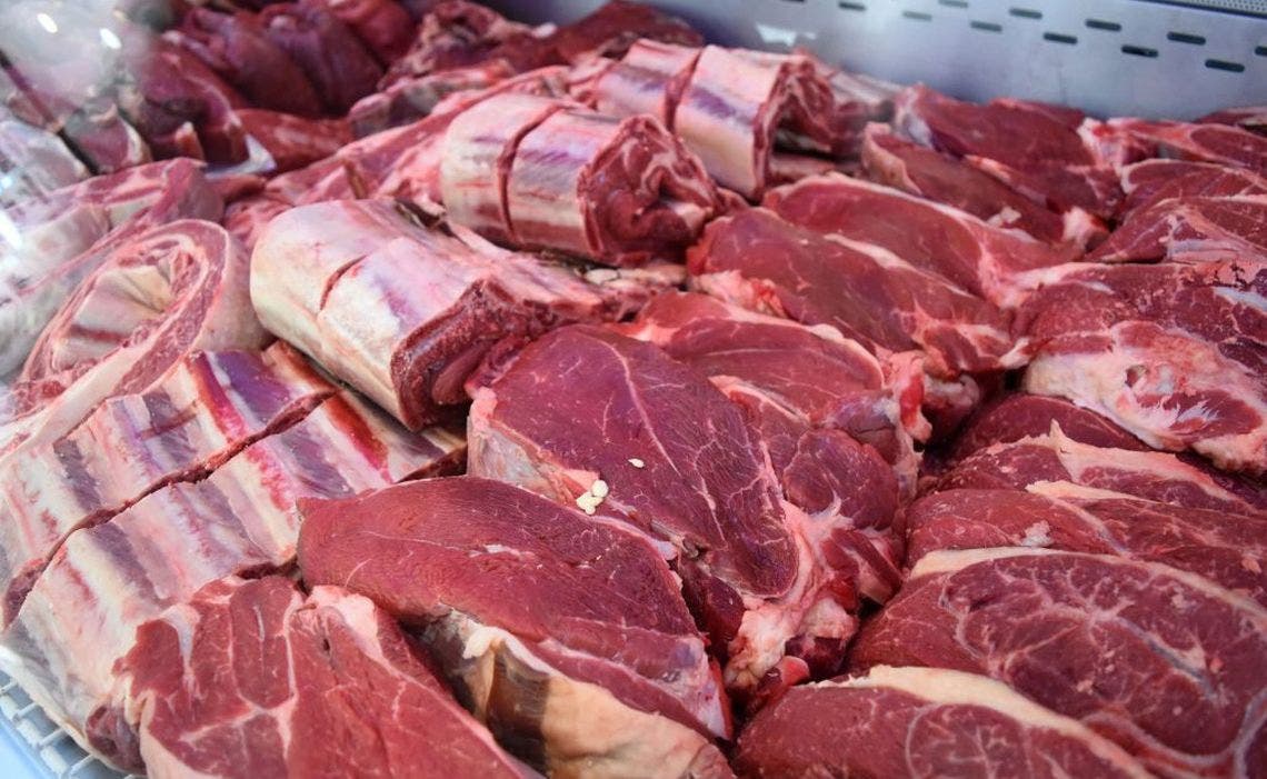 FEDERICO ALBA: LOS PEQUE&Ntilde;OS AUMENTOS O BAJAS DE LA CARNE NO SE REFLEJAN EN MOSTRADOR