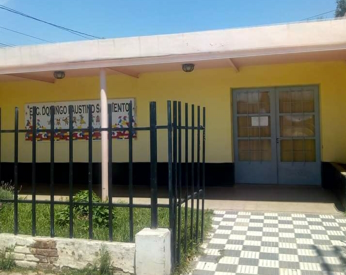 PREOCUPACI&Oacute;N EN LA ESCUELA SARMIENTO POR EL ROBO DE LOS CABLES DE AIRES ACONDICIONADOS