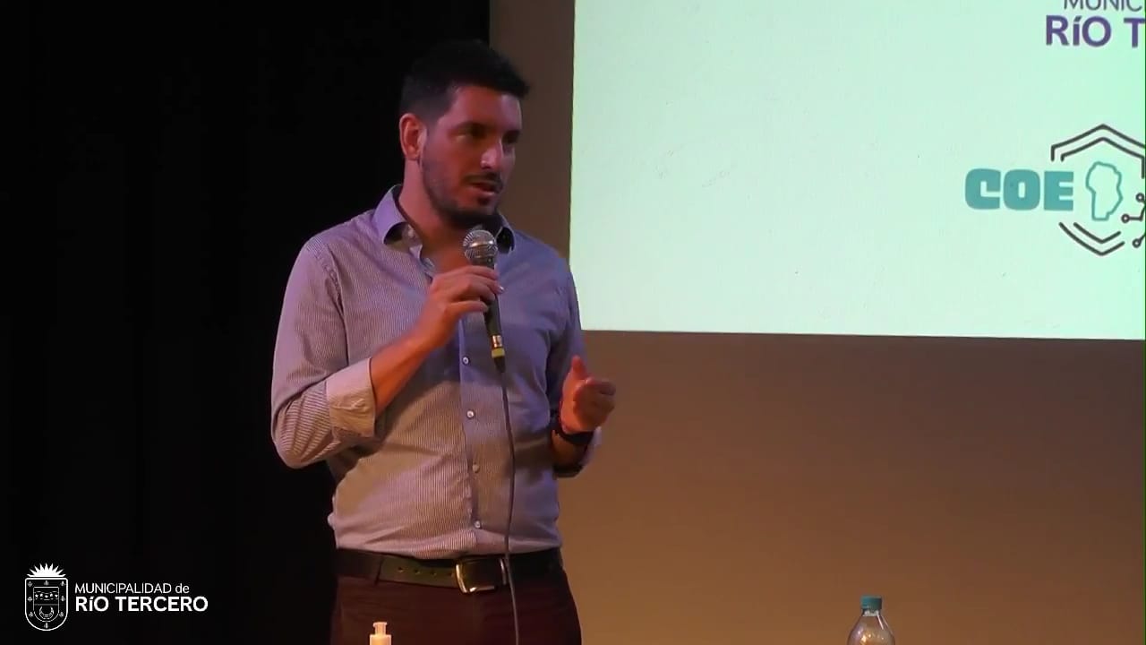 Marcos Ferrer "A partir de hoy los boliches que estaban habilitados como bares van a cerrar"