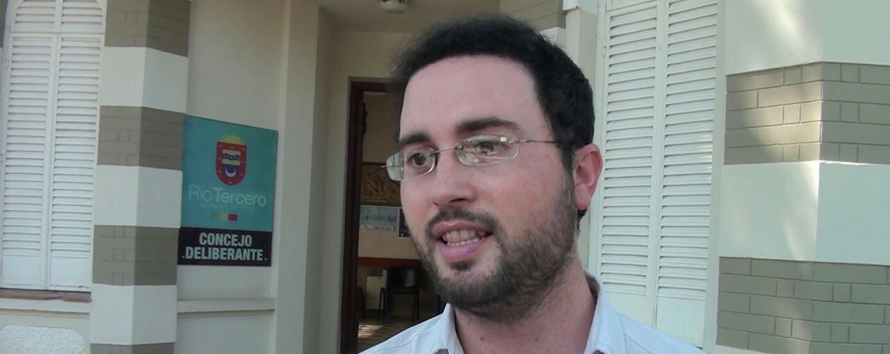 Regularizaci&oacute;n de escrituras: NICOL&Aacute;S CAPELLINI ESTUVO CON VECINOS DE BARRIO AERON&Aacute;UTICO