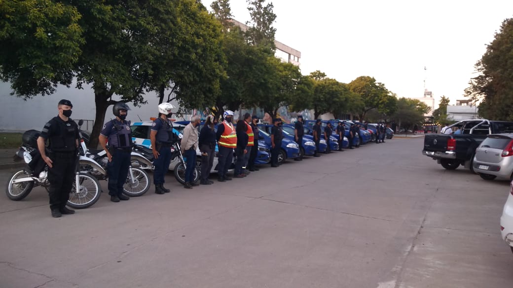 La Polic&iacute;a en conjunto con tr&aacute;nsito municipal realizaron operativo saturaci&oacute;n en distintos lugares de la Ciudad 