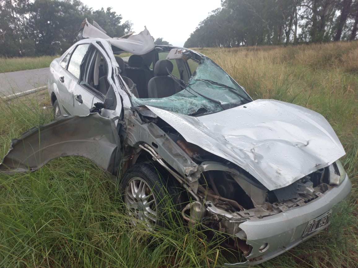 ACCIDENTE VEHICULAR CAMINO A VILLA ASCASUBI 