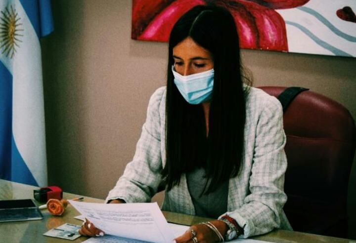 MAR&Iacute;A PAULA ALBORNOZ HABL&Oacute; DE *MI REGISTRO CIVIL* COMO SERVICIO DEL CIDI