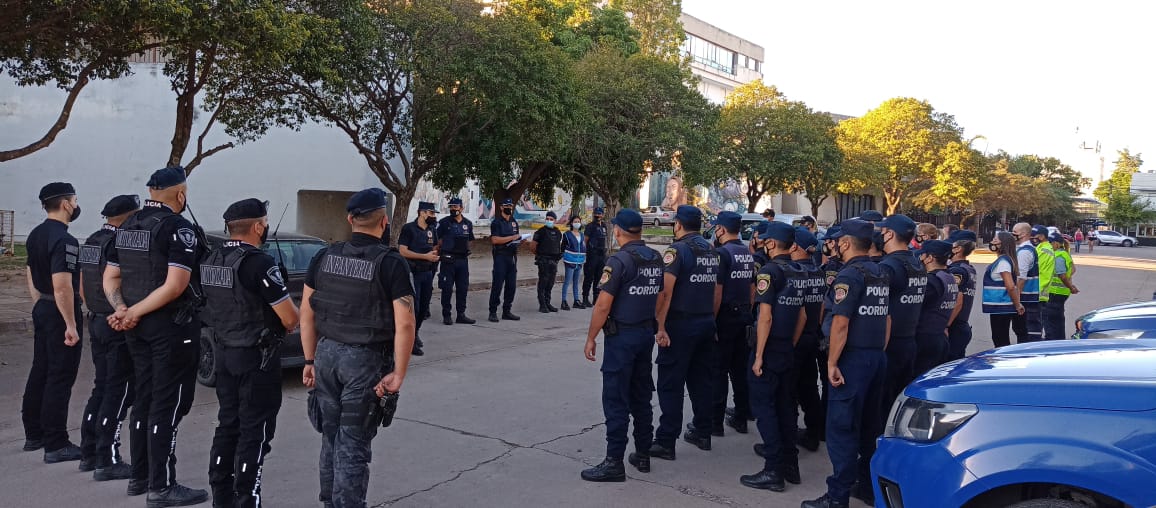 PARTE POLICIAL: DA&Ntilde;OS EN APADIM, PEDIDO DE SECUESTRO DE VEH&Iacute;CULO, HURTO DE COMPUTADORA, OPERATIVOS