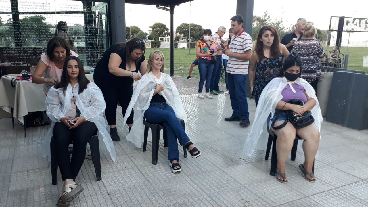 EL GRUPO DE MUJERES DEL PRO PLANEA UNA SEGUNDA EDICI&Oacute;N DE *DON&Aacute; TU PELO*