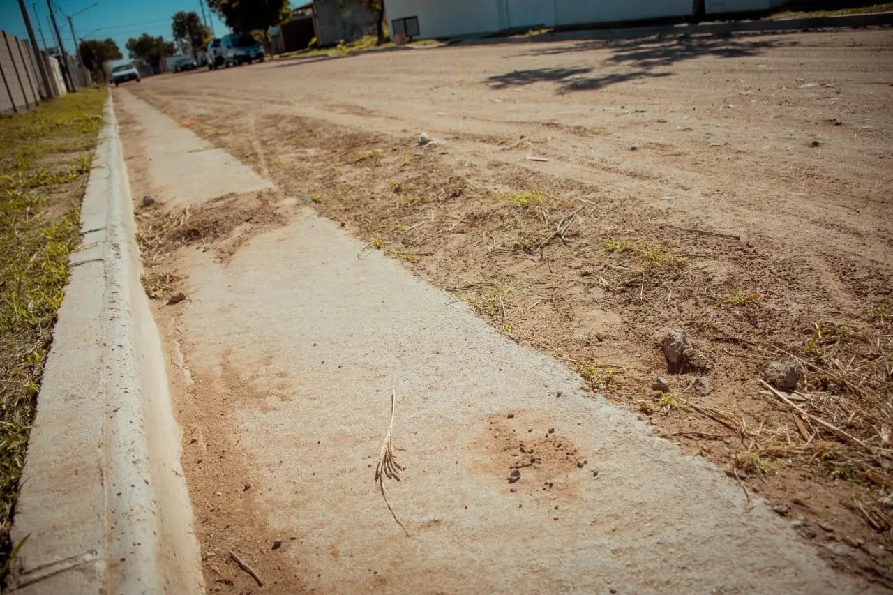 FINALIZAMOS UNA NUEVA OBRA DE CORD&Oacute;N CUNETA EN BARRIO CASTAGNINO