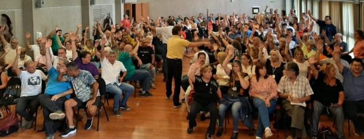 UEPC: VIERNES 10 PARO POR 24HS. Y MOVILIZACI&Oacute;N