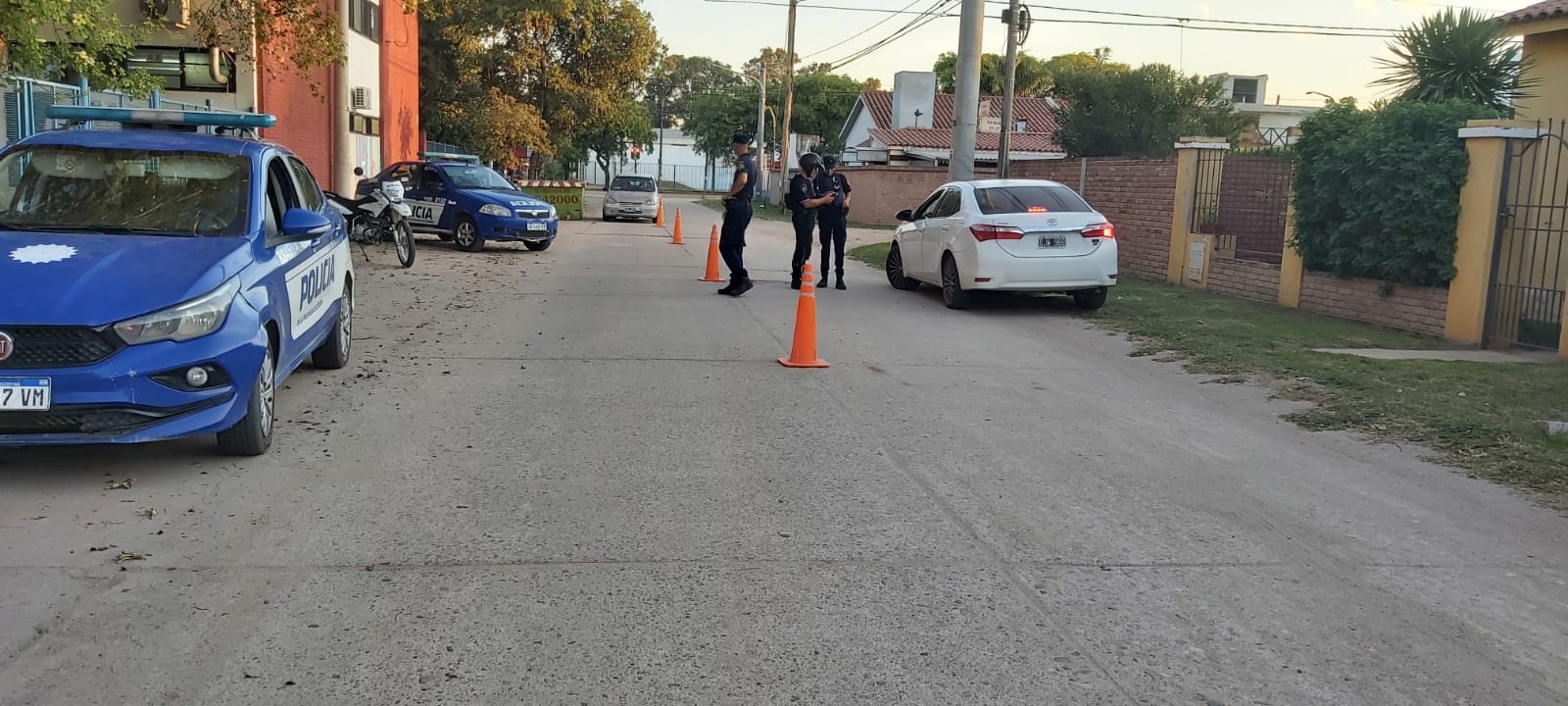 LA POLIC&Iacute;A REALIZ&Oacute; OPERATIVO SATURACI&Oacute;N EN BARRIO EL LIBERTADOR 