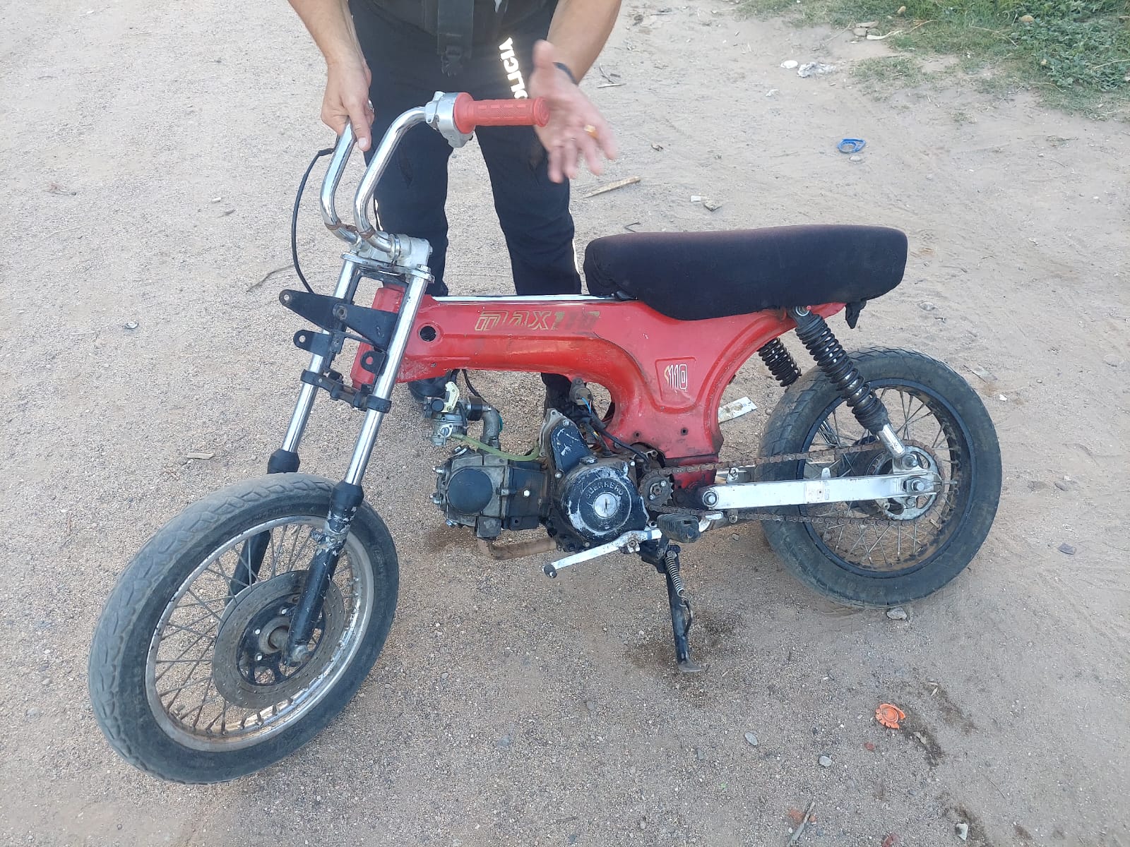 PARTE POLICIAL: HURTO, SECUESTRO Y APREHENSION