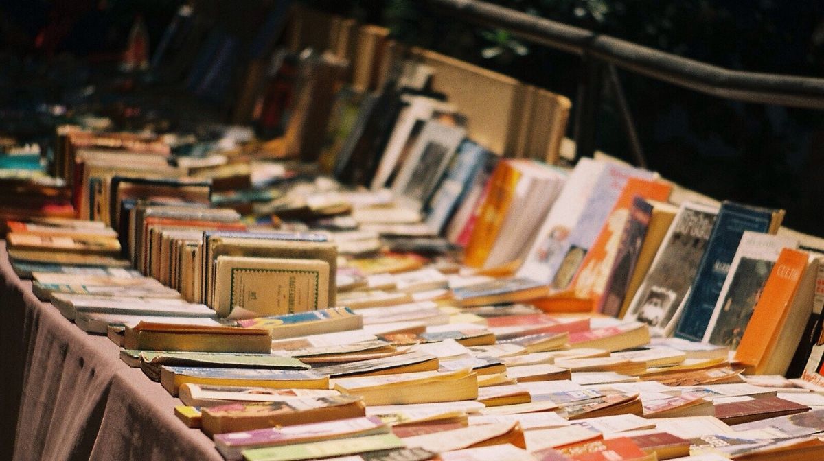 A UN MES DE LA FERIA DE LIBROS *MEJOR HABLAR DE CIERTAS COSAS*, PALOMBARINI CONT&Oacute; ALGUNOS DETALLES