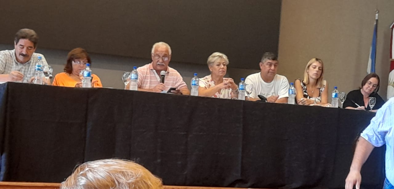 DOCENTES RECHAZAR&Iacute;AN LA PROPUESTA DEL GOBIERNO Y HABR&Iacute;A PARO DE 48 HORAS