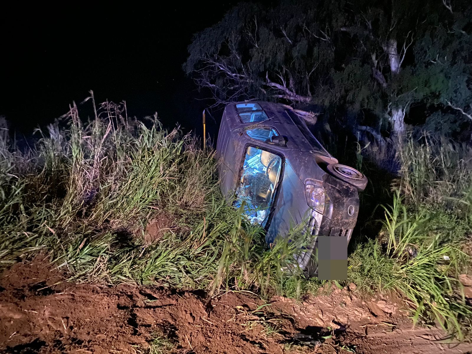 PARTE POLICIAL: VUELCO DE VEH&Iacute;CULO EN TANCACHA 