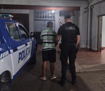 Parte policial: Joven aprehendido por violencia familiar en Barrio Parque San Miguel