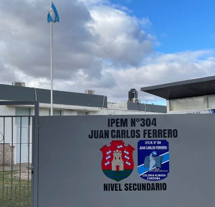 Nueva orientación en informática en el IPEM 304 de Colonia Almada