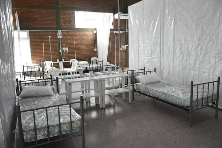 DESMANTELAN PARCIALMENTE EL HOSPITAL DE CAMPA&Ntilde;A DEL CAMPUS DE LOURDES