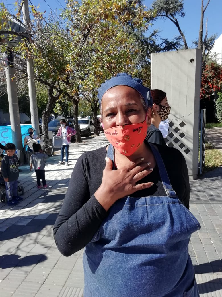 Mirian Diaz (propietaria de carro de comida) "SOLO QUEREMOS QUE NOS DEN M&Aacute;S TIEMPO Y QUE NOS RECIBA EL INTENDENTE"