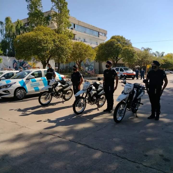 CON TRES MOTOCICLETAS M&Aacute;S LA POLIC&Iacute;A FORMA LA SECCI&Oacute;N MOTORIZADA