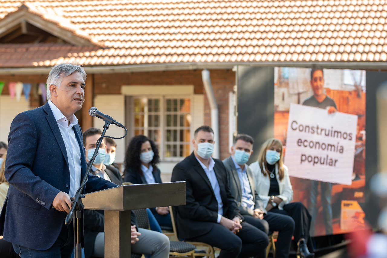 LLARYORA INAUGUR&Oacute; EL PRIMER CENTRO MUNICIPAL DE ASISTENCIA COMUNITARIA CONTRA LAS ADICCIONES