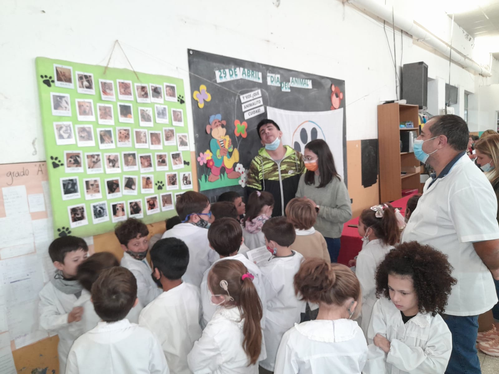 LA ESCUELA REMEDIOS ESCALADA PRESENT&Oacute; SU PROYECTO *GUARDIANES DEL PLANETA*