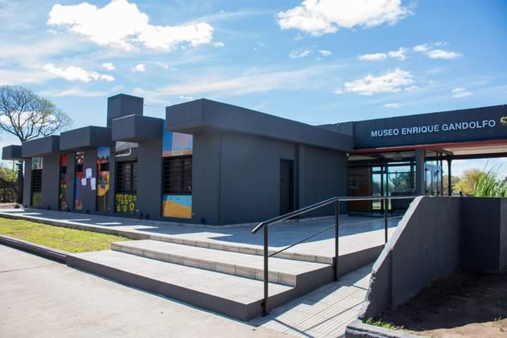 FERIA DE LIBROS: ENTRE VIERNES Y S&Aacute;BADO SE PRESENTAR&Aacute;N 40 LIBROS EN EL ESPACIO POLA