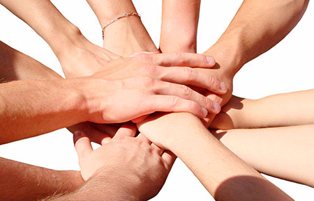 KEVIN YGLESIAS NECESITA LENTES ESPECIALES Y LA AYUDA DE TODOS PARA ADQUIRIRLAS