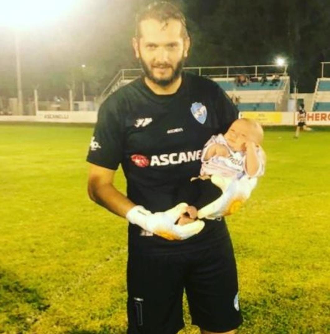 D&Iacute;A INTERNACIONAL DEL ARQUERO: HABLAMOS CON IV&Aacute;N CASTRO, UNO DE LOS M&Aacute;S RECONOCIDOS DE LA LIGA