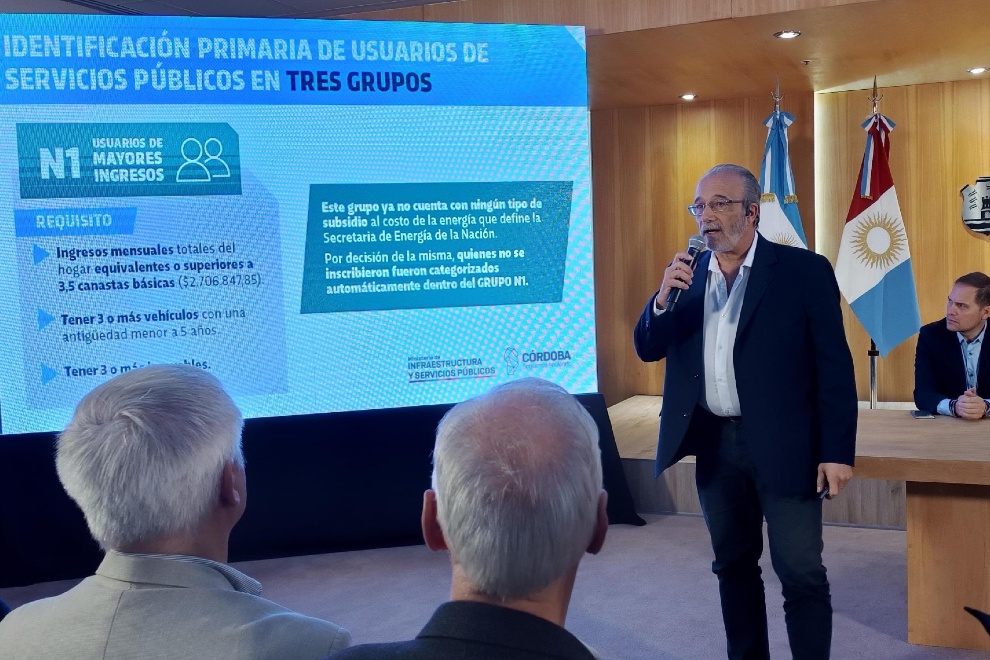 La Provincia lanz&oacute; un plan para facilitar que m&aacute;s familias accedan al esquema de subsidios de la tarifa el&eacute;ctrica