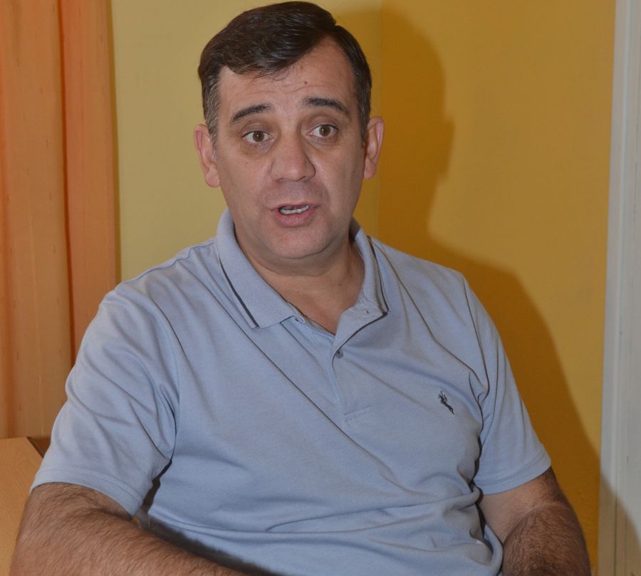 EL SECRETARIO GENERAL DE AGEC ENOJADO CON ALBERTO FERN&Aacute;NDEZ