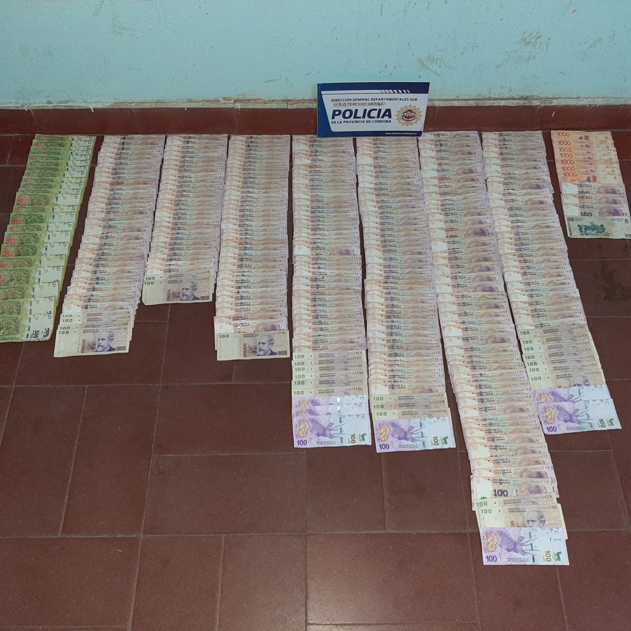PARTE POLICIAL: ALLANAMIENTO,SECUESTRO Y DETENCI&Oacute;N