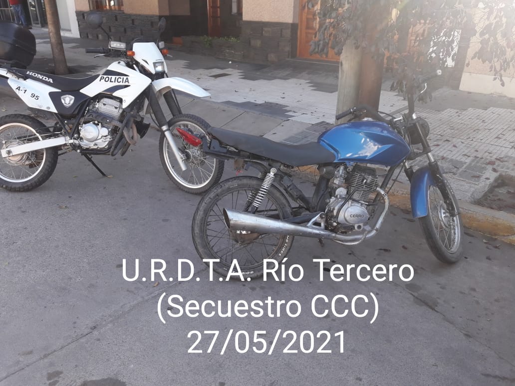 PARTE POLICIAL: REUNI&Oacute;N NO AUTORIZADA, ROBO, DETENCI&Oacute;N POR CIRCULAR FUERA DE HORARIO, OPERATIVO SATURACI&Oacute;N  