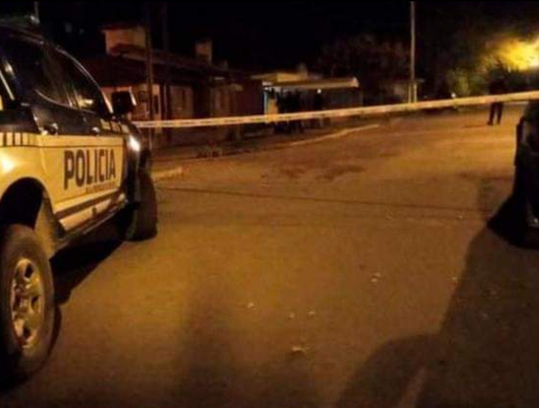 Santa Rosa: una adolescente muri&oacute; tras perder el control de la bicicleta y golpear su cabeza contra una reja