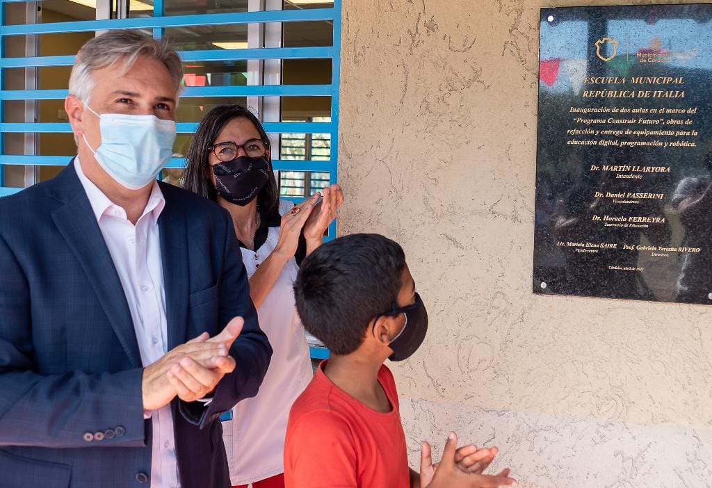 LLARYORA AVANZA CON LA CONSTRUCCI&Oacute;N DE 51 AULAS EN ESCUELAS MUNICIPALES DE LA CIUDAD DE C&Oacute;RDOBA