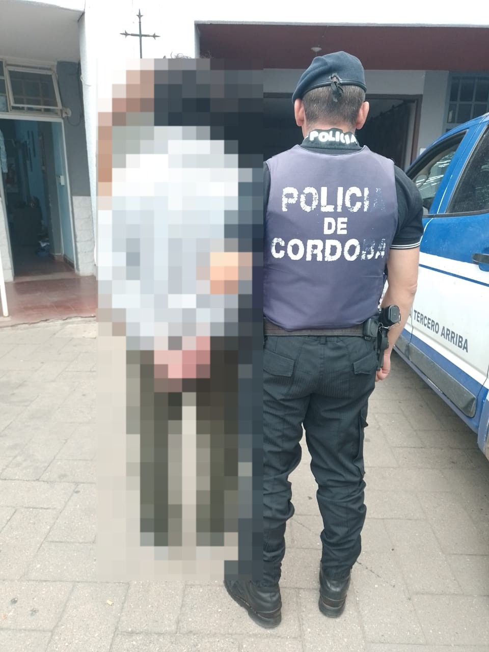 PARTE POLICIAL: DETIENEN A UN MASCULINO DE 18 A&Ntilde;OS POR FORZAR LA PUERTA DE UN LOCAL