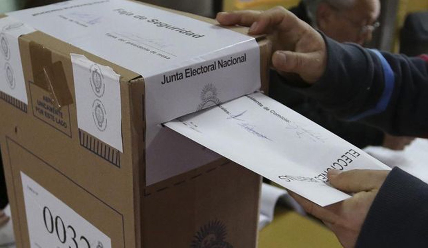 Alberto Martino: la decisión política de derogar las PASO está pero queremos escuchar la opinión de los actores políticos