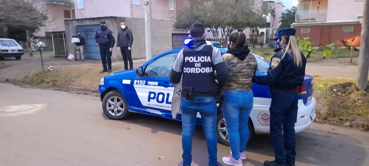 Parte Policial: 4 ALLANAMIENTOS,SECUESTROS Y DETENCIONES