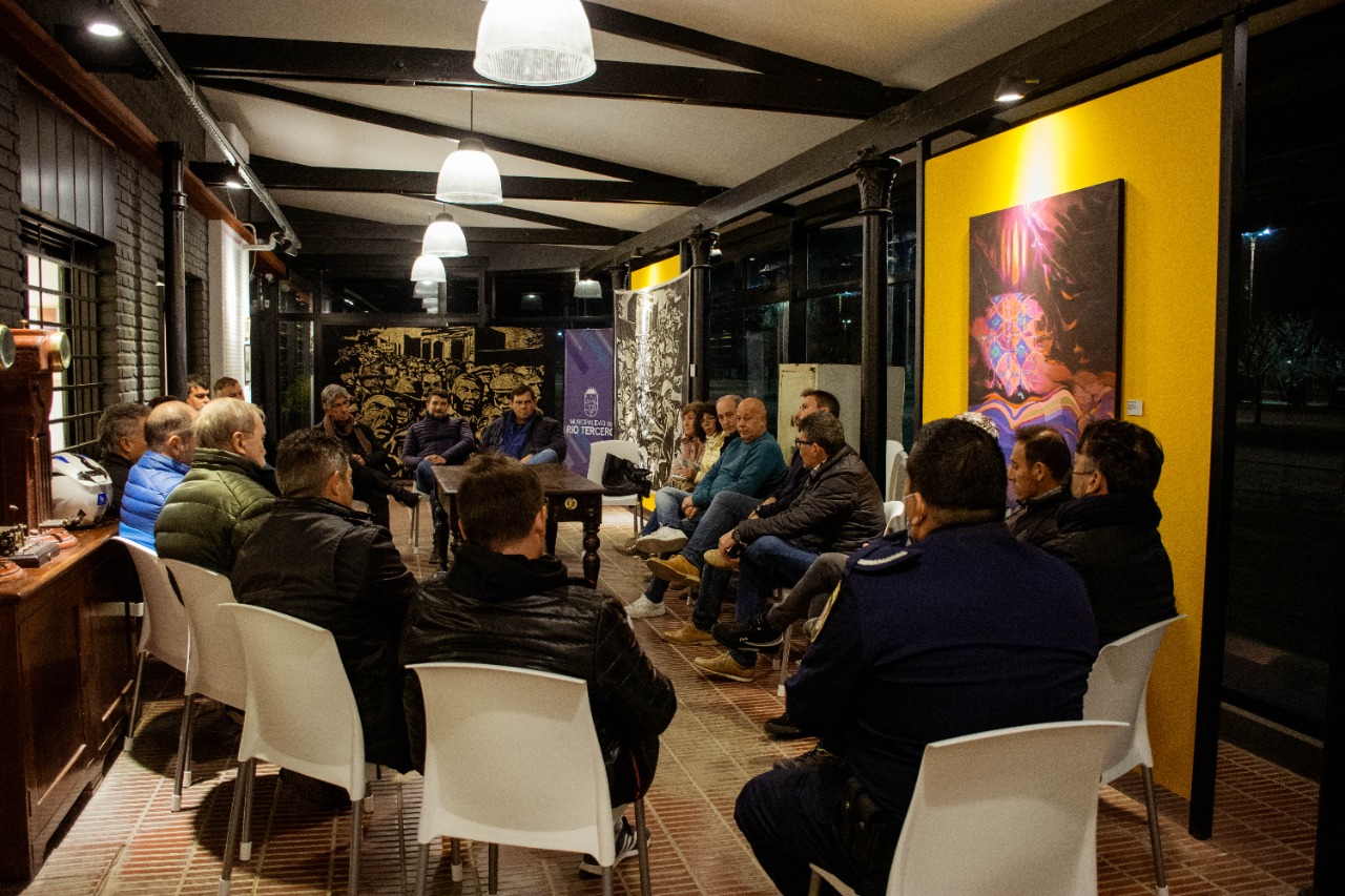 MESA DE TRABAJO POR LA SEGURIDAD VIAL