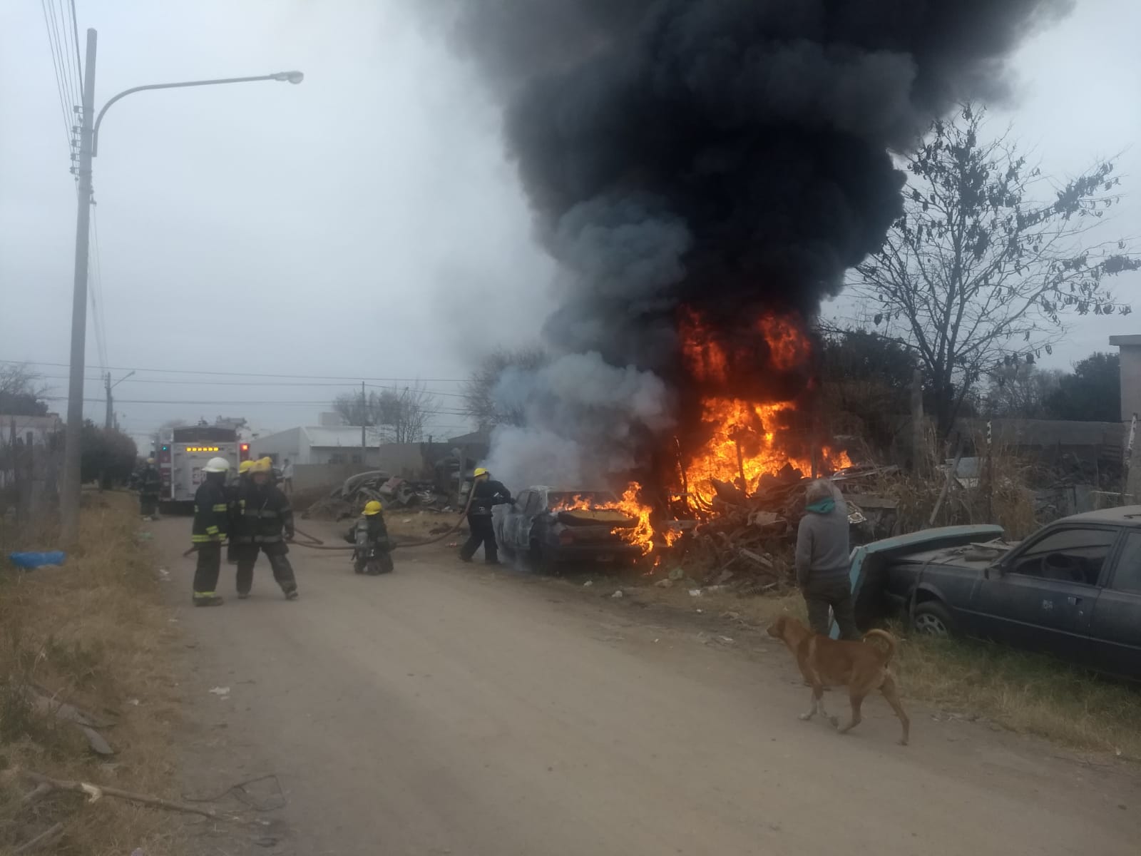 BOMBEROS S&Oacute;LO INTERVINO EN UN INCENDIO ESTE FIN DE SEMANA