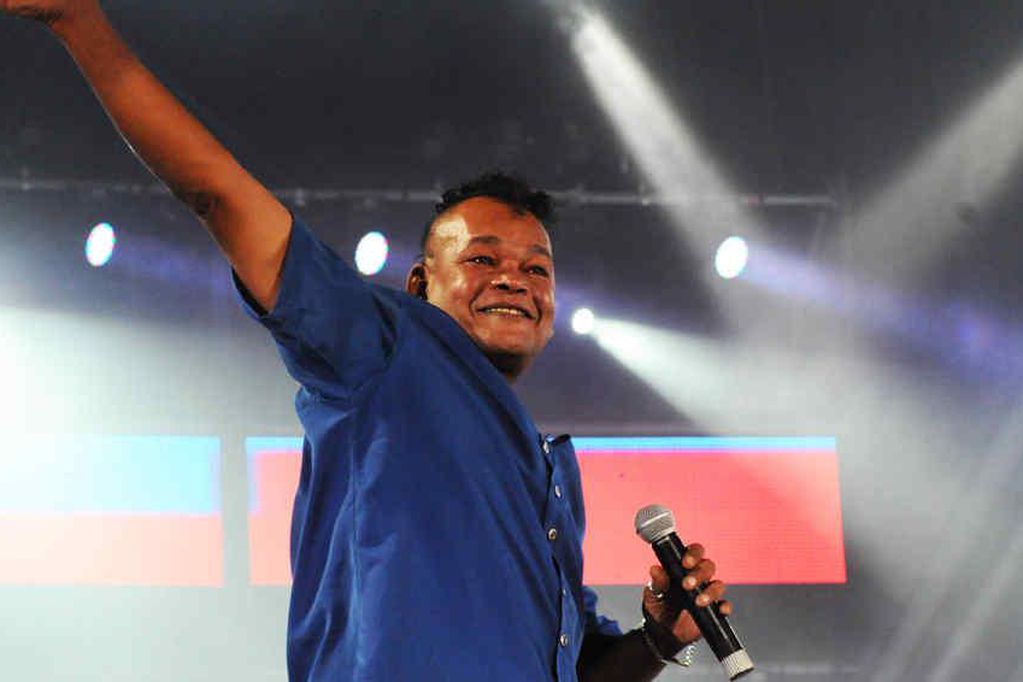 NOTICIAS + IVA: EL CANTANTE RUBINHO SE FUE A BRASIL Y CAMBIO DE RUBRO