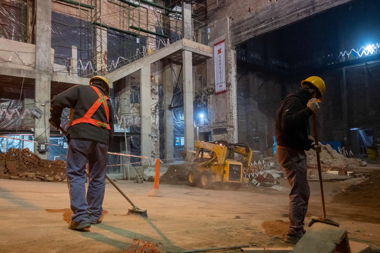 TRAS 15 A&Ntilde;OS DE ABANDONO, LA GESTI&Oacute;N DEL INTENDENTE LLARYORA RECUPERA EL EMBLEM&Aacute;TICO TEATRO COMEDIA