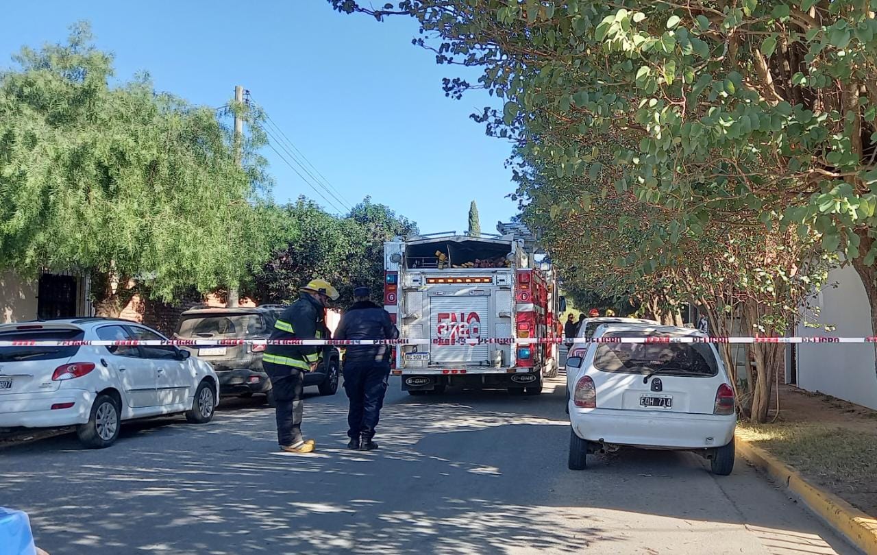 ENCONTRARON A DOS PERSONAS SIN VIDA EN BARRIO ESCUELA