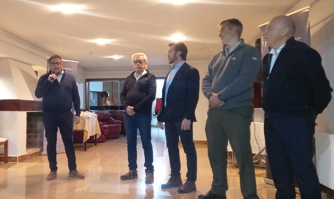 CENTRAL NUCLEAR EMBALSE: AGASAJO POR EL D&Iacute;A DEL PERIODISTA 